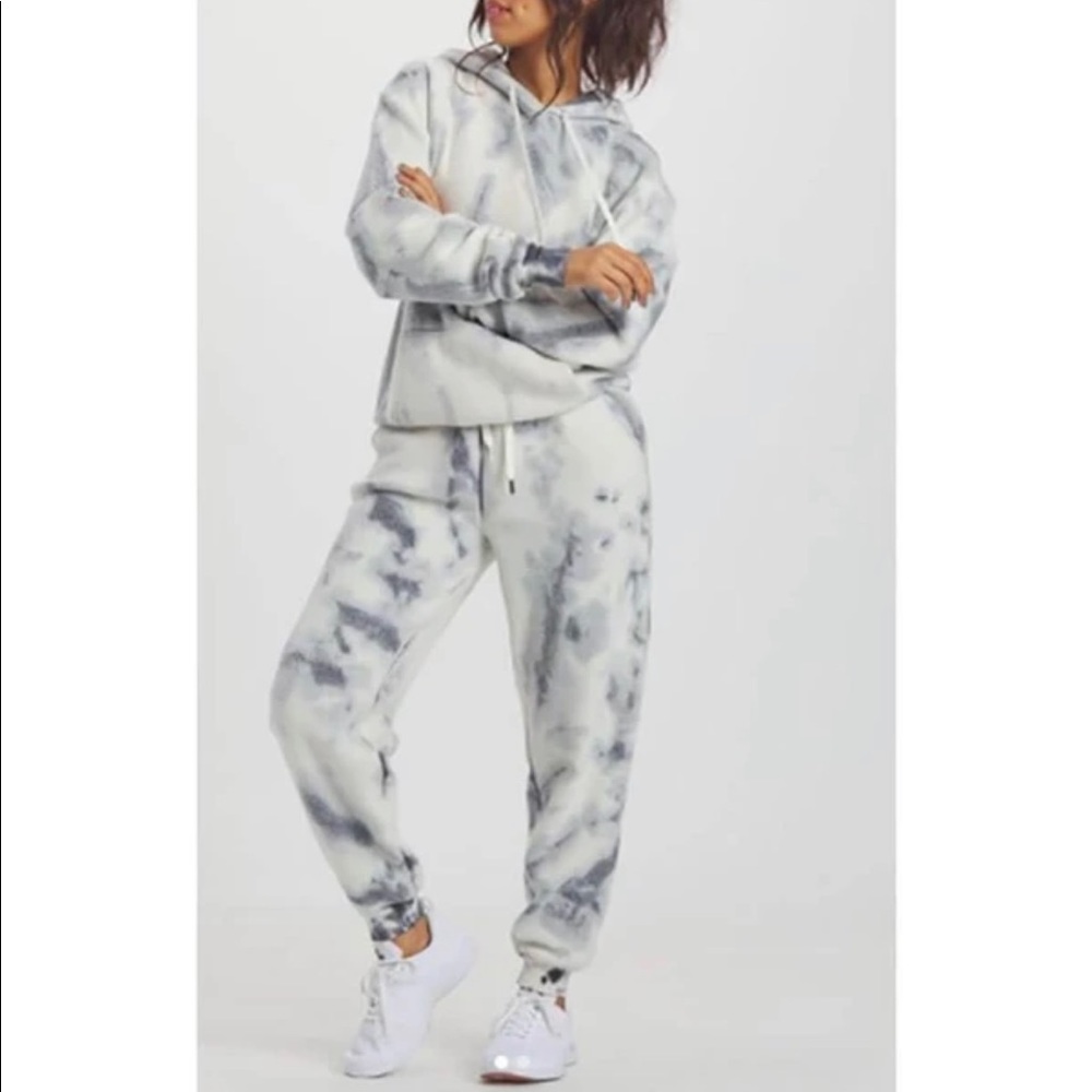 FEAT BlanketBlend Set